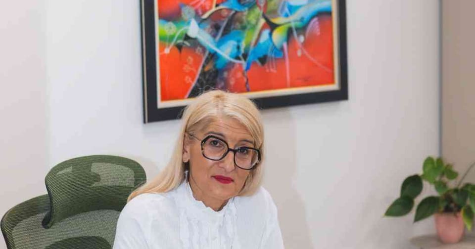 Адвокат Цветелина Трайкова в кантората